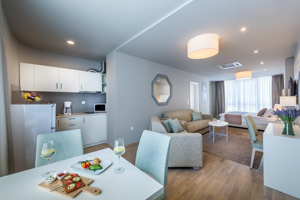 Apartments & Rooms Preelook オパティヤ エクステリア 写真