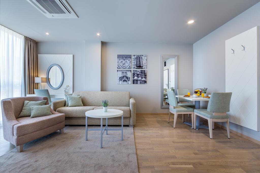 Apartments & Rooms Preelook オパティヤ エクステリア 写真